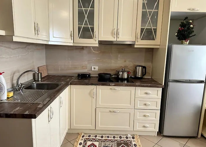 Rei Apartment
